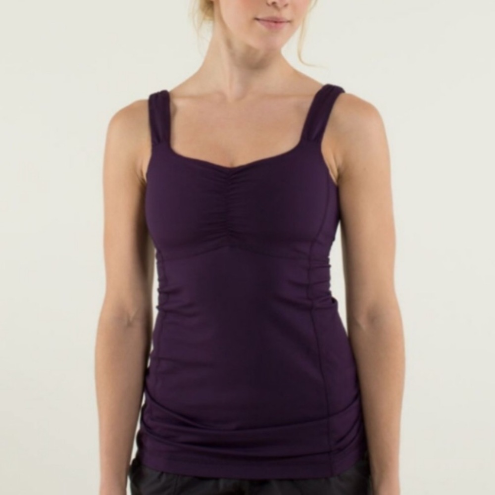 Lululemon scoop back workout tank size 8